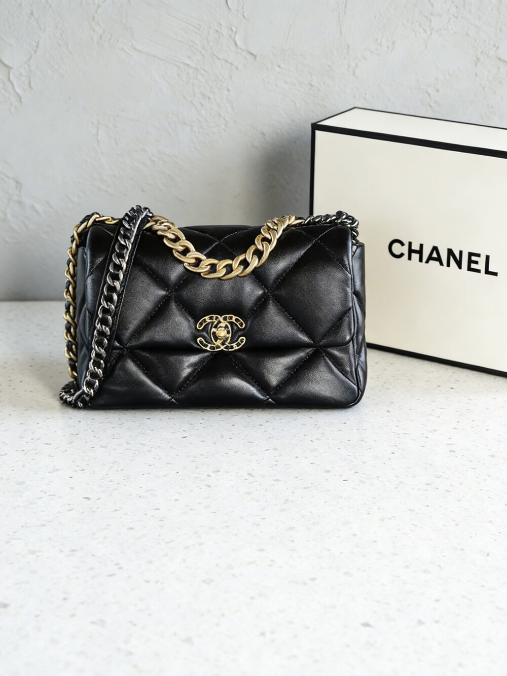 Chanel 19 Medium in Quilted Shiny Calfskin